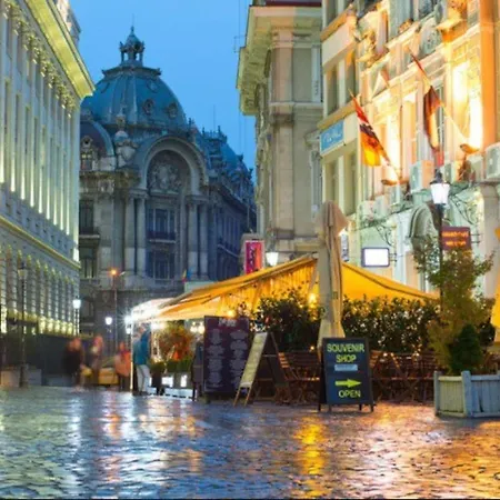 Old Town With Amazing View From The Balcony Апартаменты *