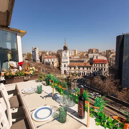 Appartamento Old Town With Amazing View From The Balcony Bucarest
