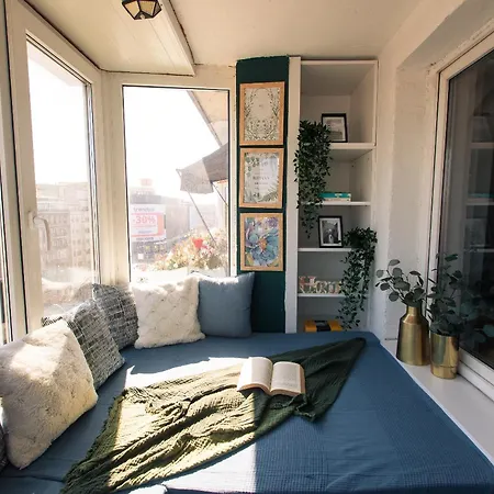 Old Town With Amazing View From The Balcony *