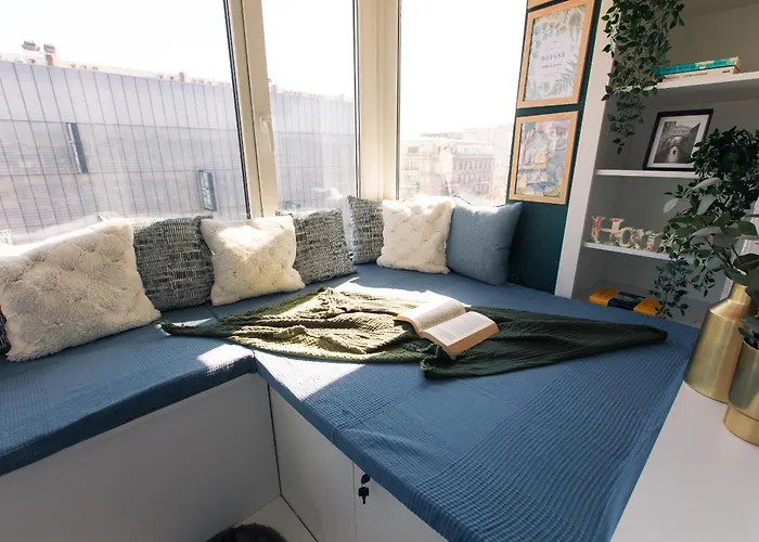 Old Town With Amazing View From The Balcony Bukurešť