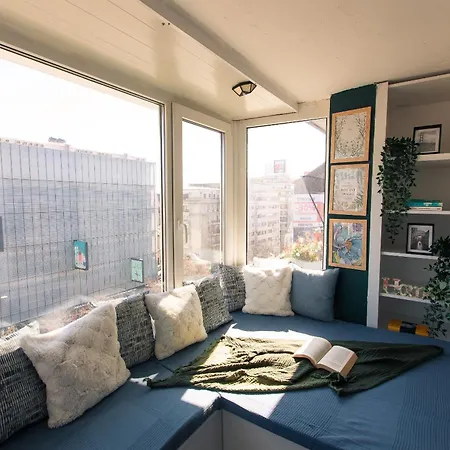 Apartament Old Town With Amazing View From The Balcony Bukareszt